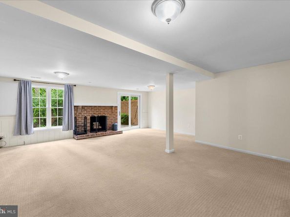 4516 4TH Road N, Arlington VA 22203