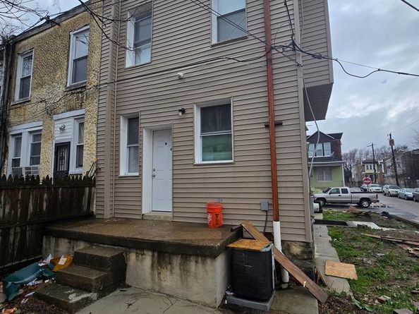 6044 Regent Street, Philadelphia PA 19142