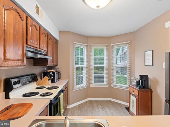 1206 Barry Court, Southampton PA 18966