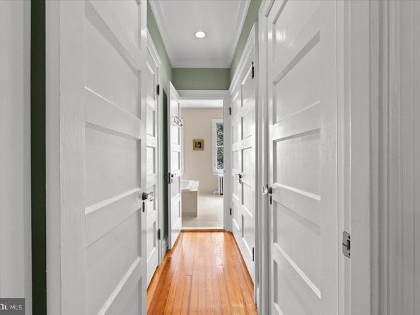 2816 27TH Street NW, Washington DC 20008