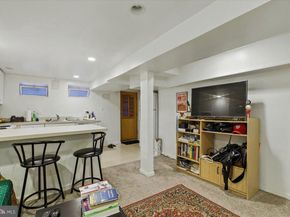 2816 27TH Street NW, Washington DC 20008