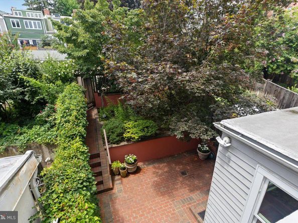 2816 27TH Street NW, Washington DC 20008