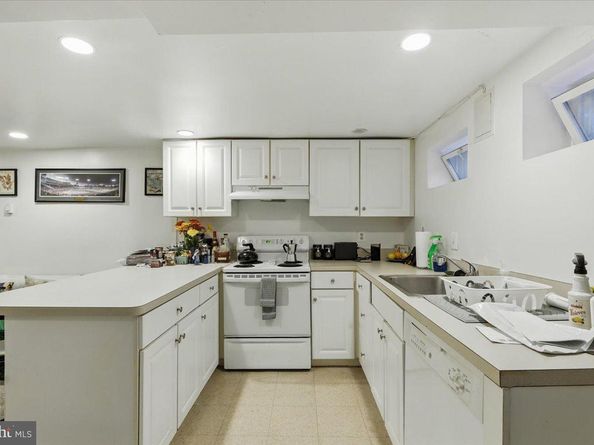 2816 27TH Street NW, Washington DC 20008