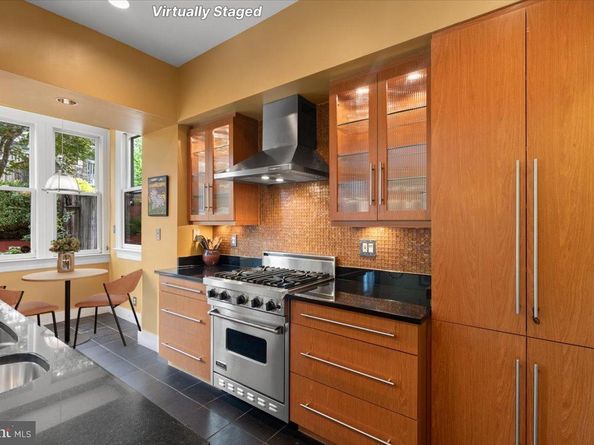 2816 27TH Street NW, Washington DC 20008