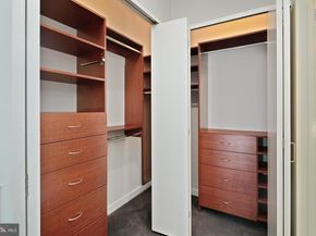 2101 Market Street 1902, Philadelphia PA 19103