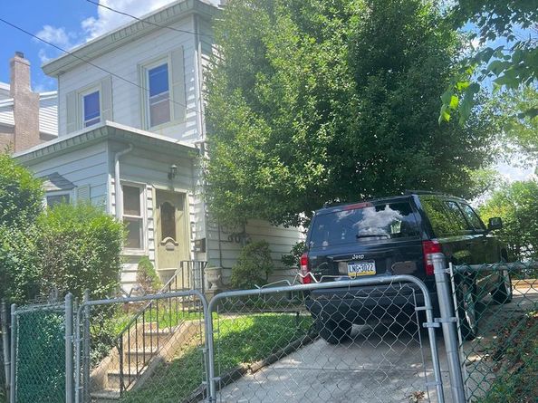 4425 E Howell Street, Philadelphia PA 19135
