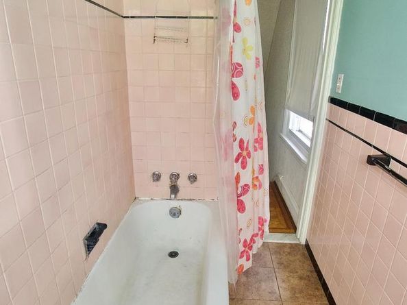 4425 E Howell Street, Philadelphia PA 19135