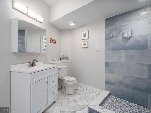 311 N Front Street, Philadelphia PA 19106