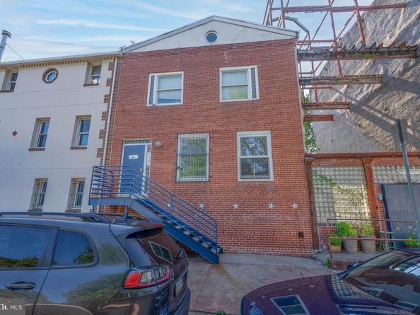 311 N Front Street, Philadelphia PA 19106