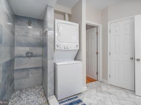 311 N Front Street, Philadelphia PA 19106