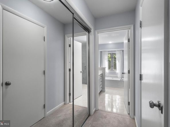 1281 Wedgewood Manor Way, Reston VA 20194