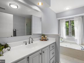 1281 Wedgewood Manor Way, Reston VA 20194