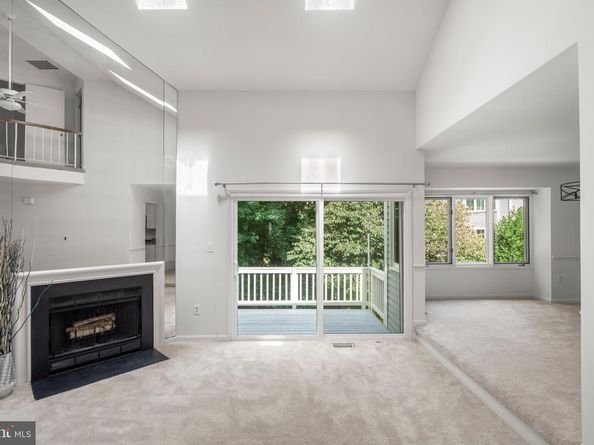 1281 Wedgewood Manor Way, Reston VA 20194