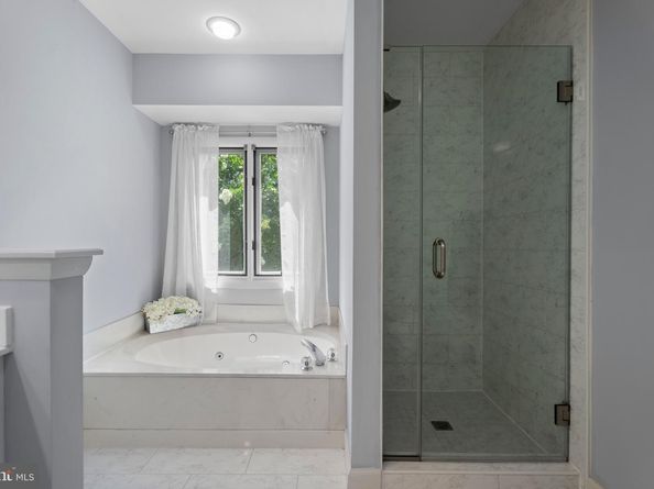 1281 Wedgewood Manor Way, Reston VA 20194