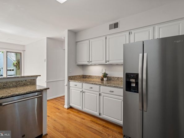 1281 Wedgewood Manor Way, Reston VA 20194