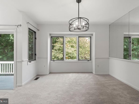 1281 Wedgewood Manor Way, Reston VA 20194