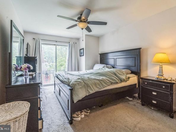 9001 Ridge Avenue 31, Philadelphia PA 19128