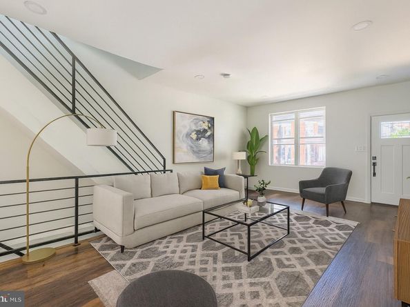 5512 Locust Street, Philadelphia PA 19139