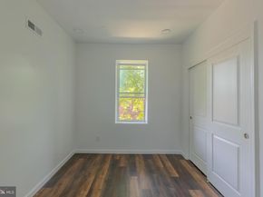 5512 Locust Street, Philadelphia PA 19139