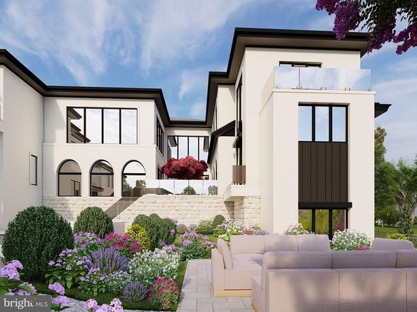 1112 Balls Hill Road, Mclean VA 22101