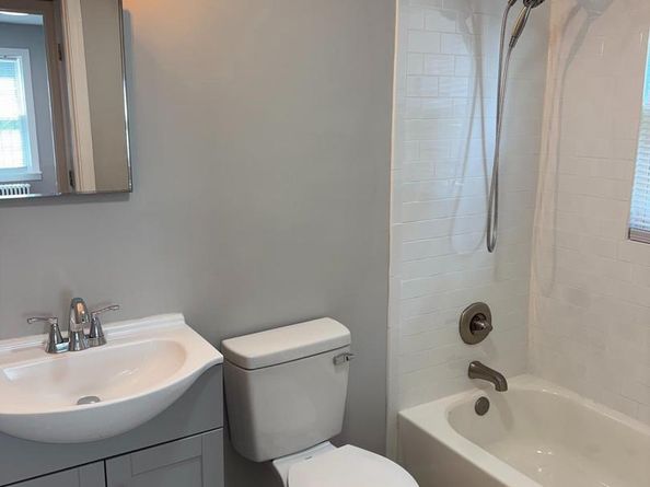 515 45TH Street NE, Washington DC 20019