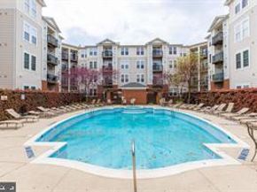 2665 Prosperity Avenue 416, Fairfax VA 22031