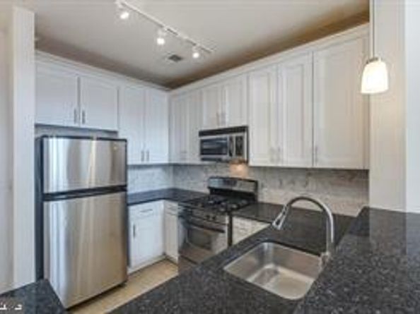2665 Prosperity Avenue 416, Fairfax VA 22031