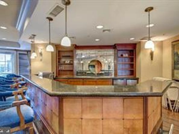 2665 Prosperity Avenue 416, Fairfax VA 22031