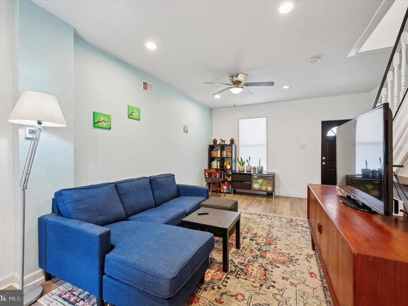 5534 Addison Street, Philadelphia PA 19143