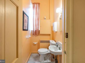 7100 Germantown Avenue, Philadelphia PA 19119