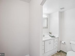 200 N Pickett Street 108, Alexandria VA 22304