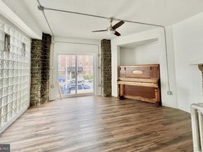 4312 Spruce Street, Philadelphia PA 19104
