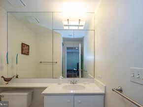 101 Cheswold Lane 3A, Haverford PA 19041