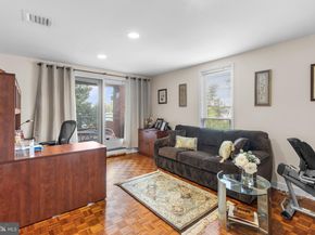 101 Cheswold Lane 3A, Haverford PA 19041