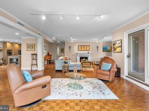 101 Cheswold Lane 3A, Haverford PA 19041