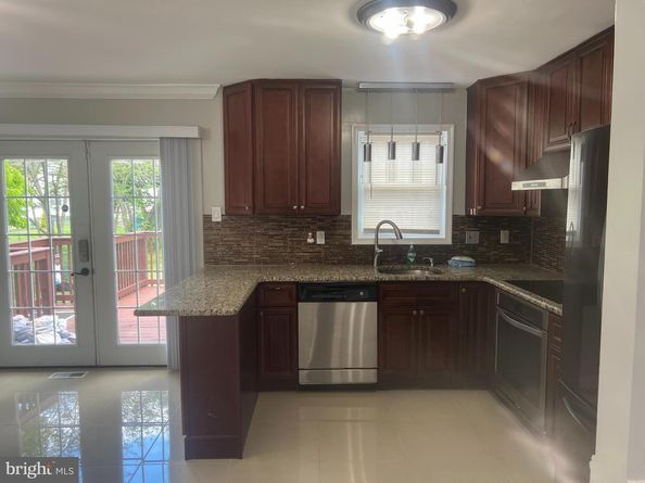 725 Rosa Avenue, Croydon PA 19021