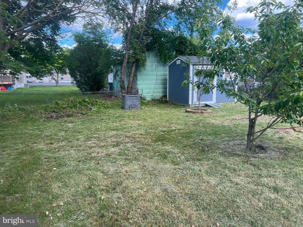 725 Rosa Avenue, Croydon PA 19021