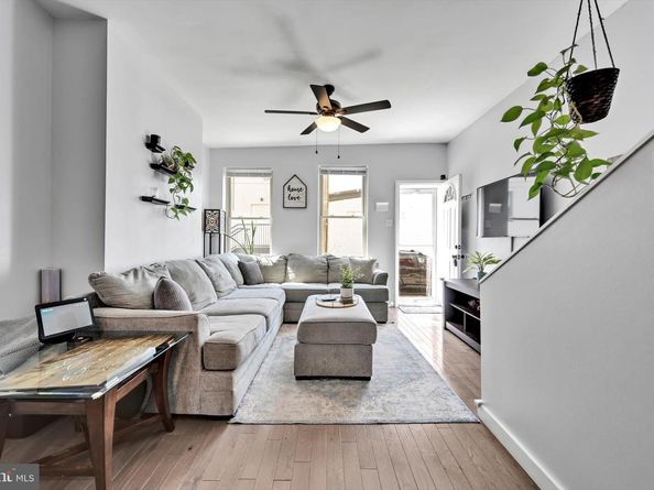 2620 Collins Street, Philadelphia PA 19125