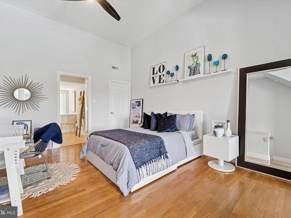 3925 Dexter Street, Philadelphia PA 19128