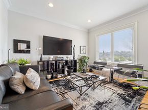 3925 Dexter Street, Philadelphia PA 19128