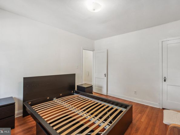 3925 W Street NW, Washington DC 20007