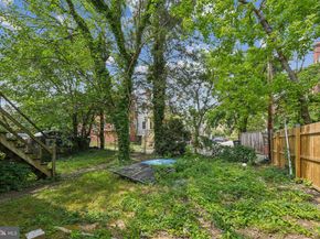 3925 W Street NW, Washington DC 20007