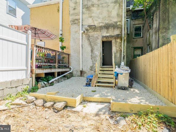 345 E Armat Street, Philadelphia PA 19144
