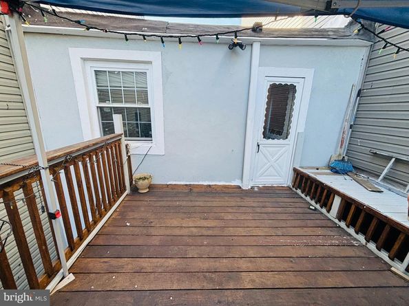 2125 N Front Street, Philadelphia PA 19122