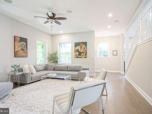 3313 Baring Street, Philadelphia PA 19104
