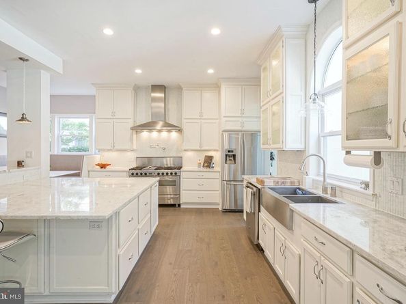 3313 Baring Street, Philadelphia PA 19104