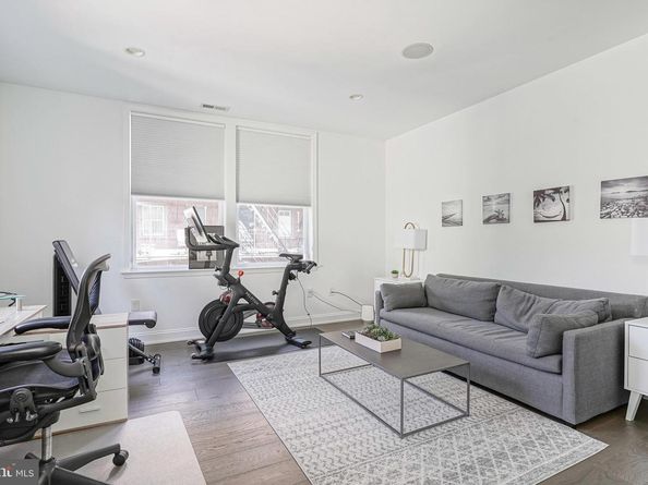 3313 Baring Street, Philadelphia PA 19104