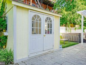 3313 Baring Street, Philadelphia PA 19104