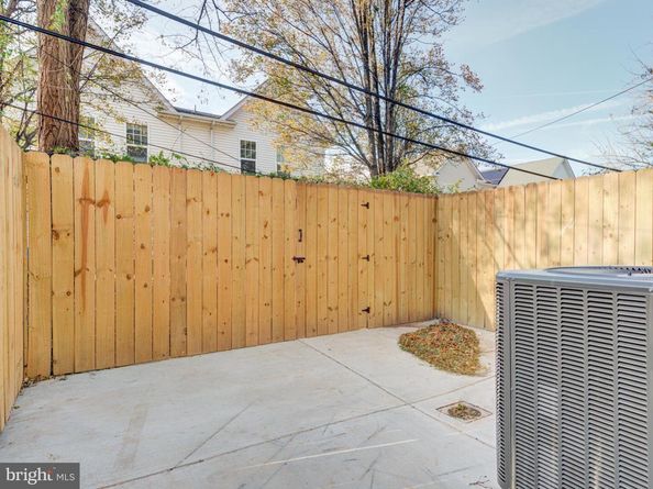 1740 N Marshall Street, Philadelphia PA 19122
