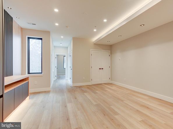 1740 N Marshall Street, Philadelphia PA 19122